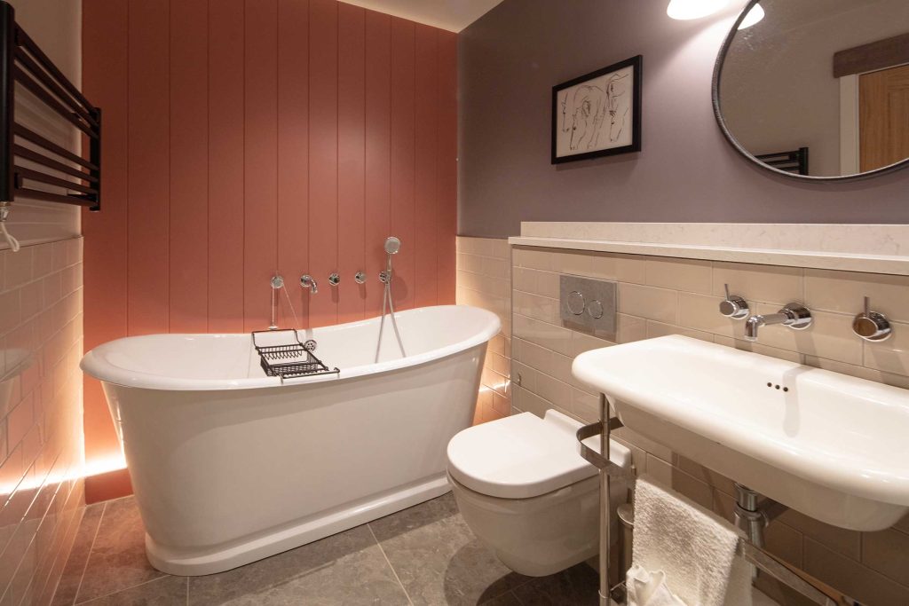 bathroom holiday cottage flakebridge low barn farm cumbria